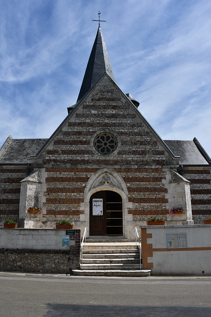 Auzebosc Churchyard