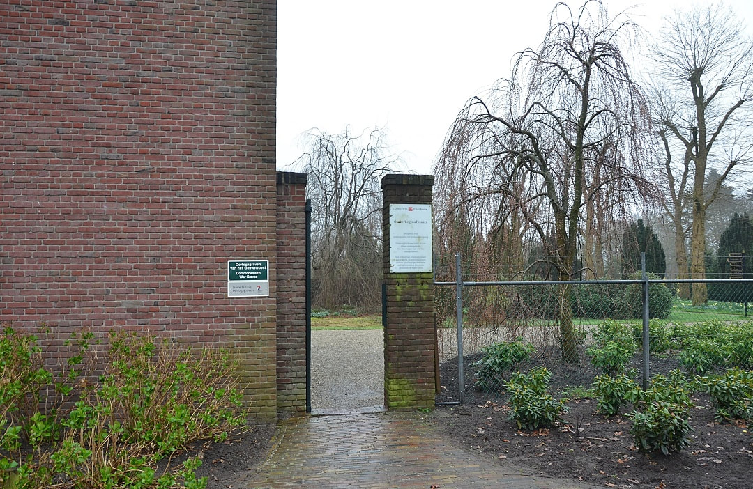 Enschede Eastern General Cemetery