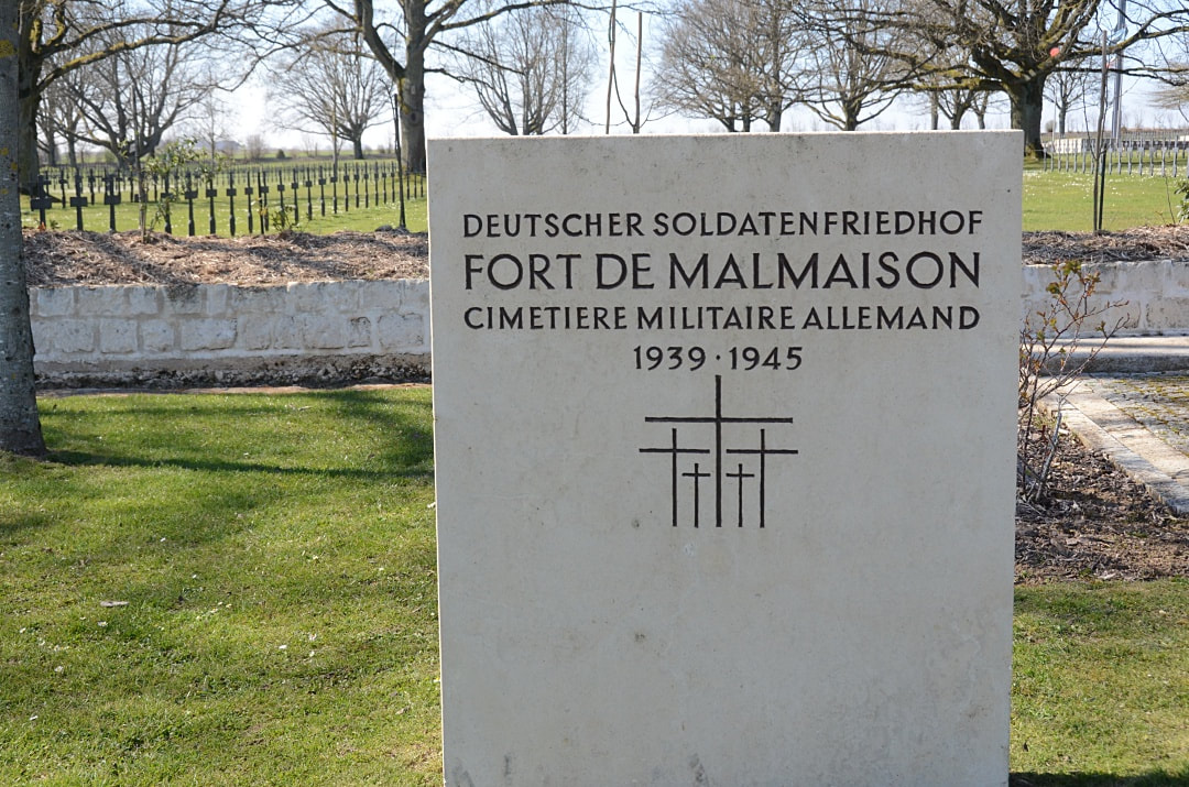 Fort-de-Malmaison German Military Cemetery