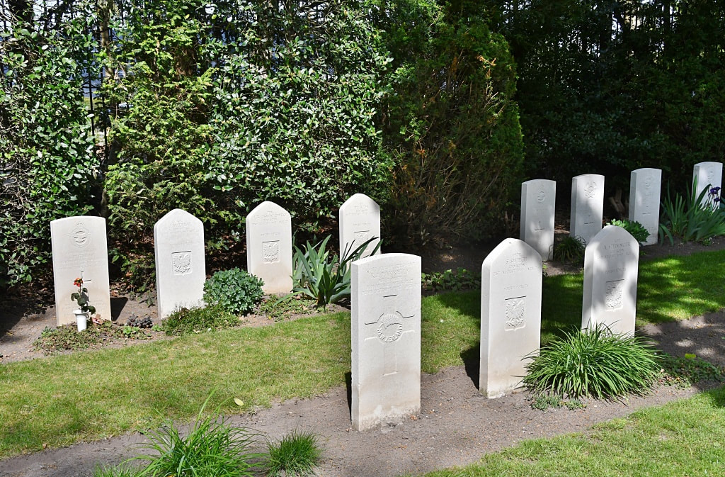 Rotterdam (Crooswijk) General Cemetery