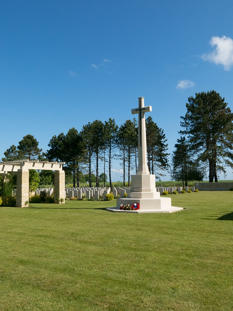 Ryes War Cemetery