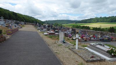 Thelonne Communal Cemetery