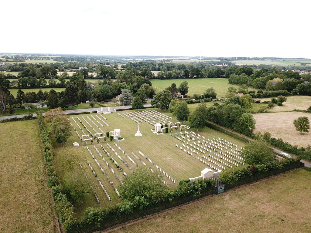 Tilly-sur-Seules War Cemetery