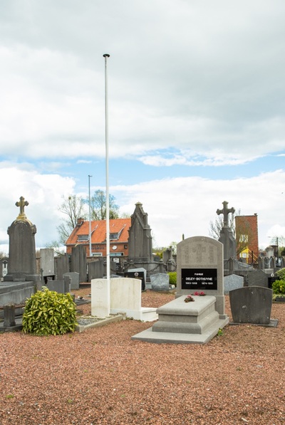 Olsene Communal Cemetery