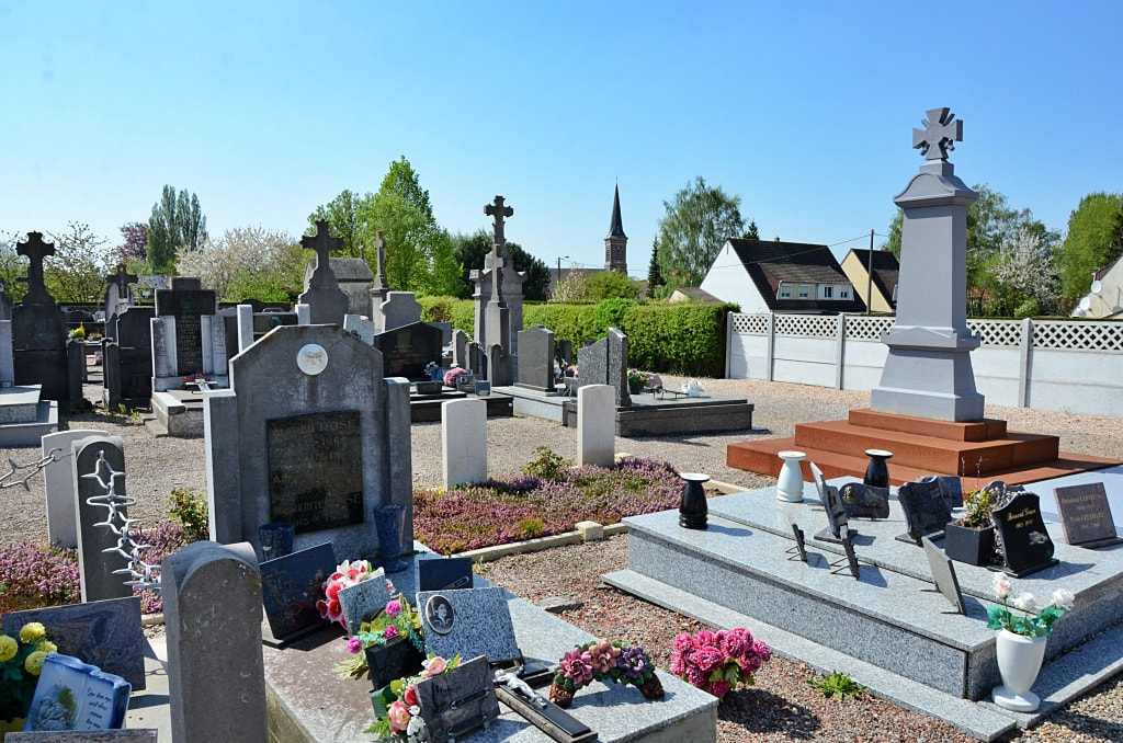 Allouagne Communal Cemetery