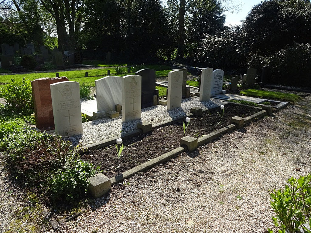 Andijk Western General Cemetery