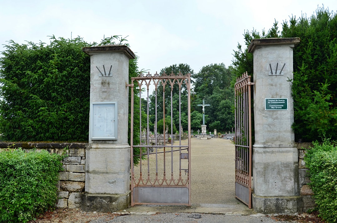 Arc-et-Senans Communal Cemetery