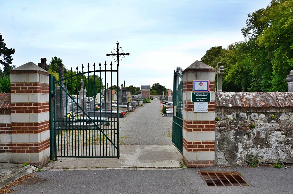 Ardres Communal Cemetery