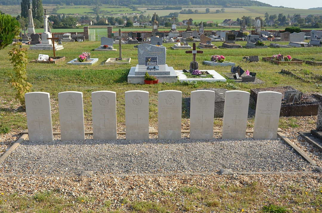 Autheuil Communal Cemetery