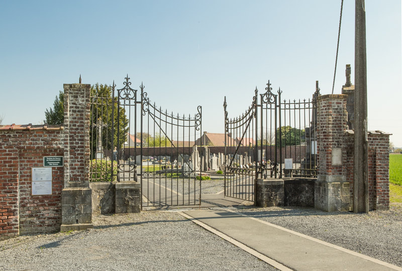 Bailleul Communal Cemetery, Hainaut