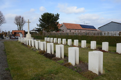 Bas-Warneton Communal Cemetery 