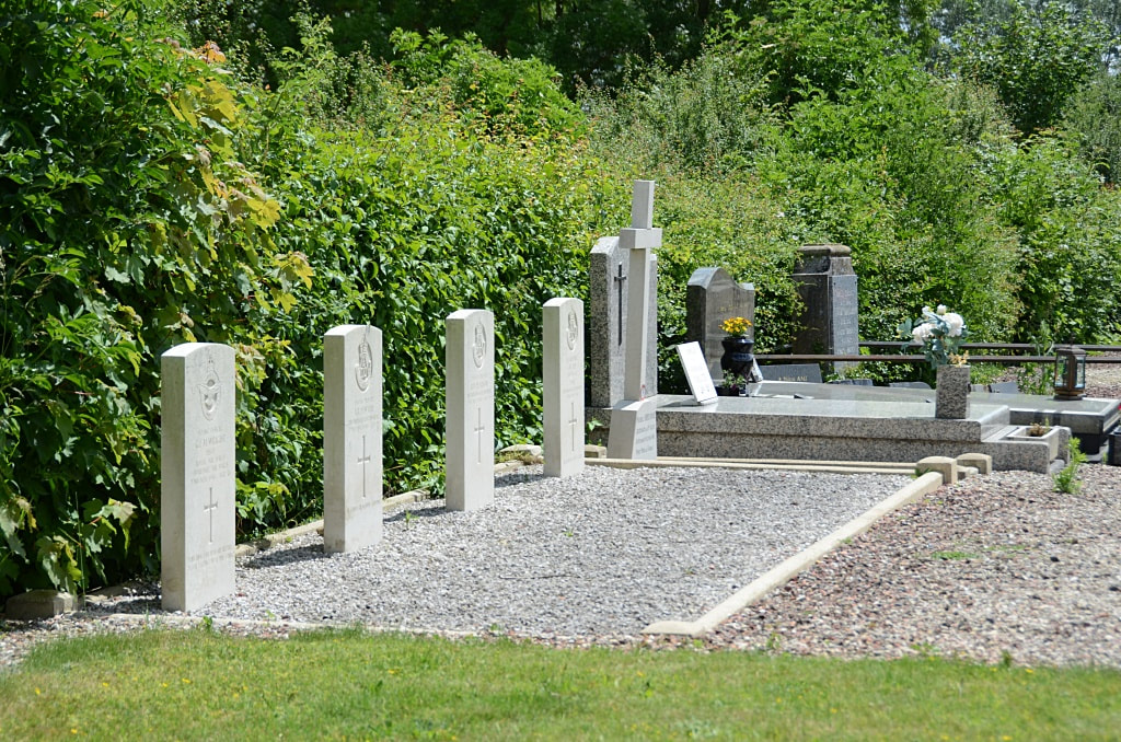 Berneville Communal Cemetery