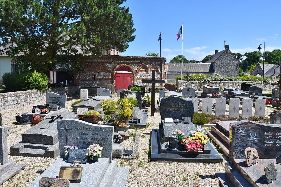 Blosseville-sur-Mer Churchyard