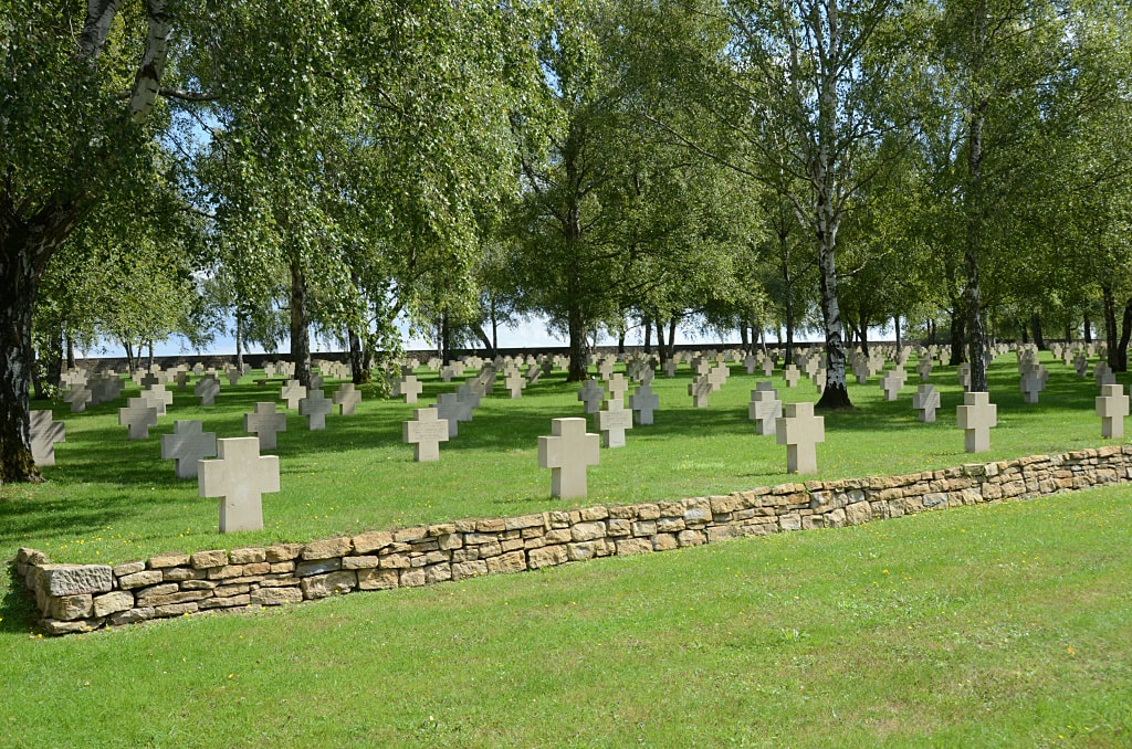 Bourdon German War Cemetery