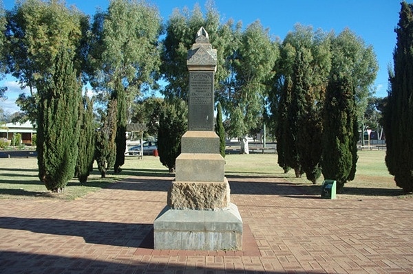Brookton War Memorial