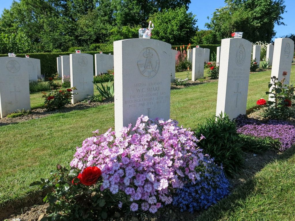 Brouay War Cemetery