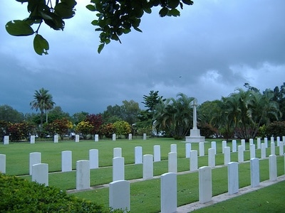 Cairns War Cemetery 