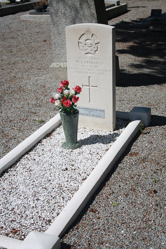 Carhaix Communal Cemetery