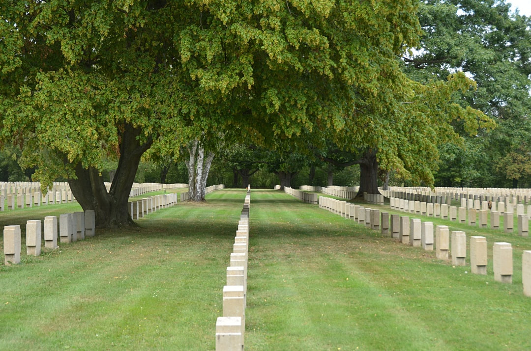 Champigny-St. André German Military Cemetery