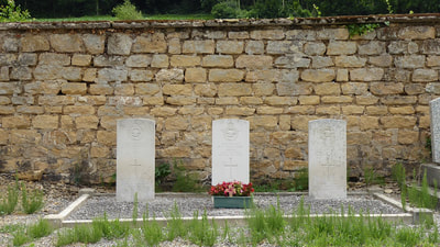 Chéhéry Communal Cemetery
