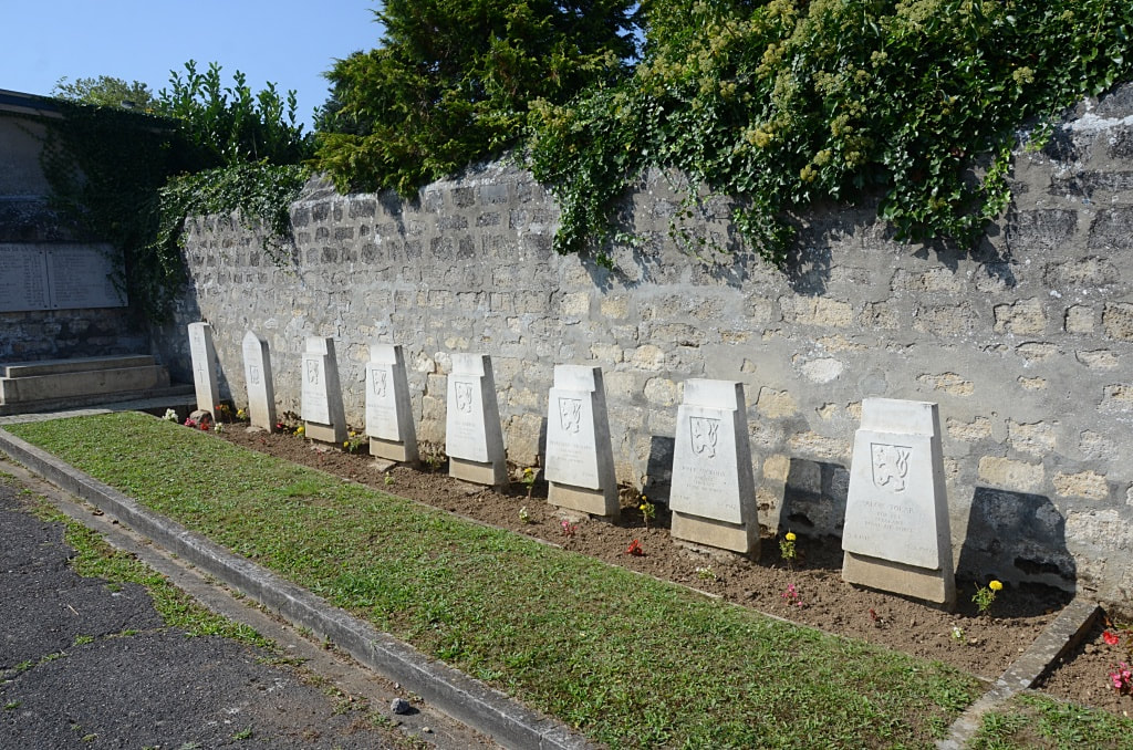 Creil Communal Cemetery