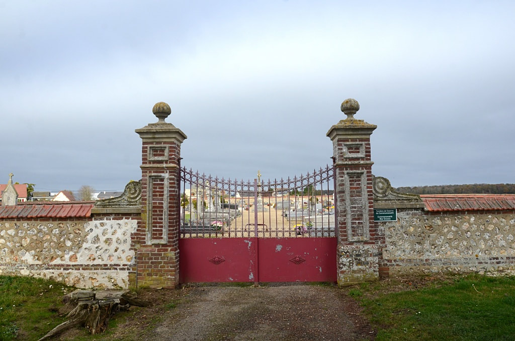 Ecquetot Communal Cemetery