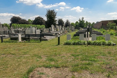 Eeklo Communal Cemetery