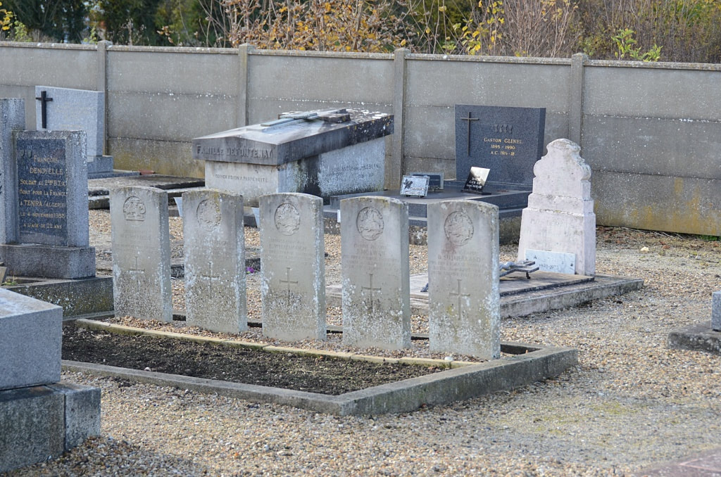 Étrepagny Communal Cemetery