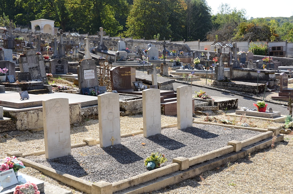 Fourdrain Communal Cemetery