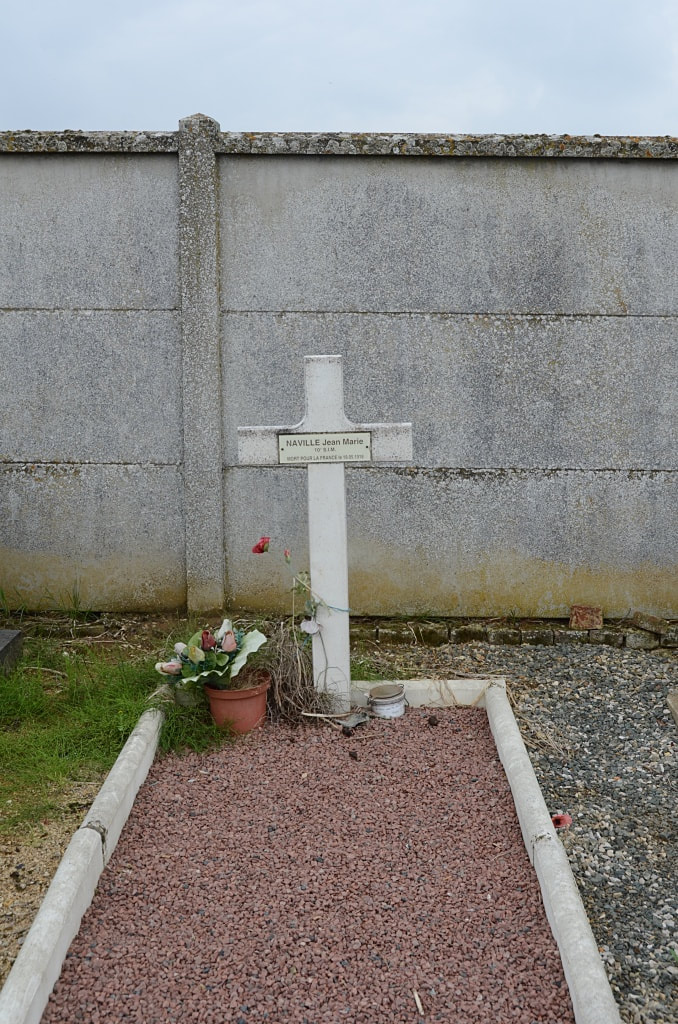 Gannes Communal Cemetery