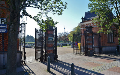 Hasselt (Kruisveld) Communal Cemetery