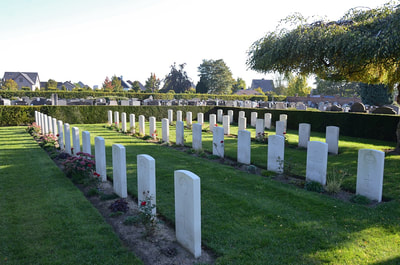 Hasselt (Kruisveld) Communal Cemetery