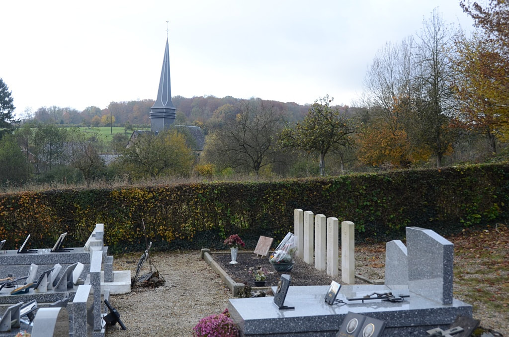 Haudricourt Communal Cemetery