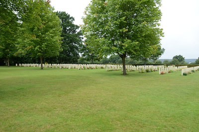 Hotton War cemetery