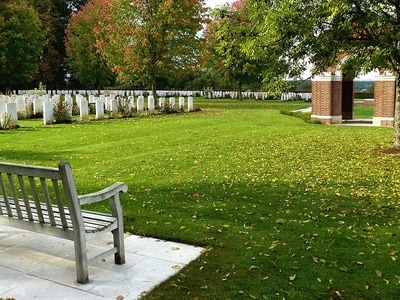Hotton War cemetery