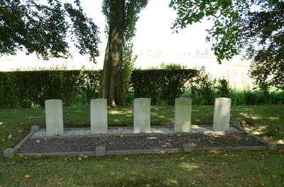 Kaaskerke Communal Cemetery