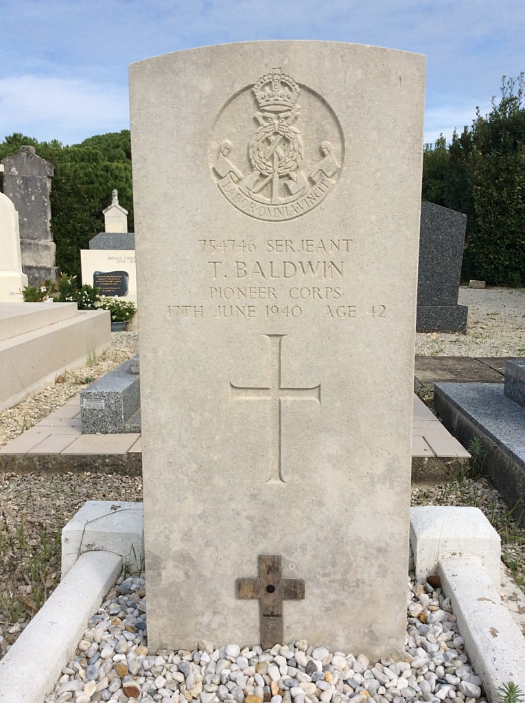 La Couarde-sur-Mer Communal Cemetery