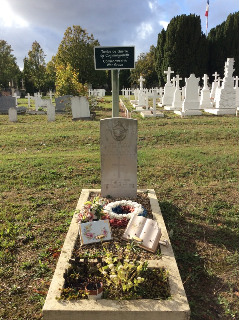 La Rochelle (St. Eloi) Communal Cemetery