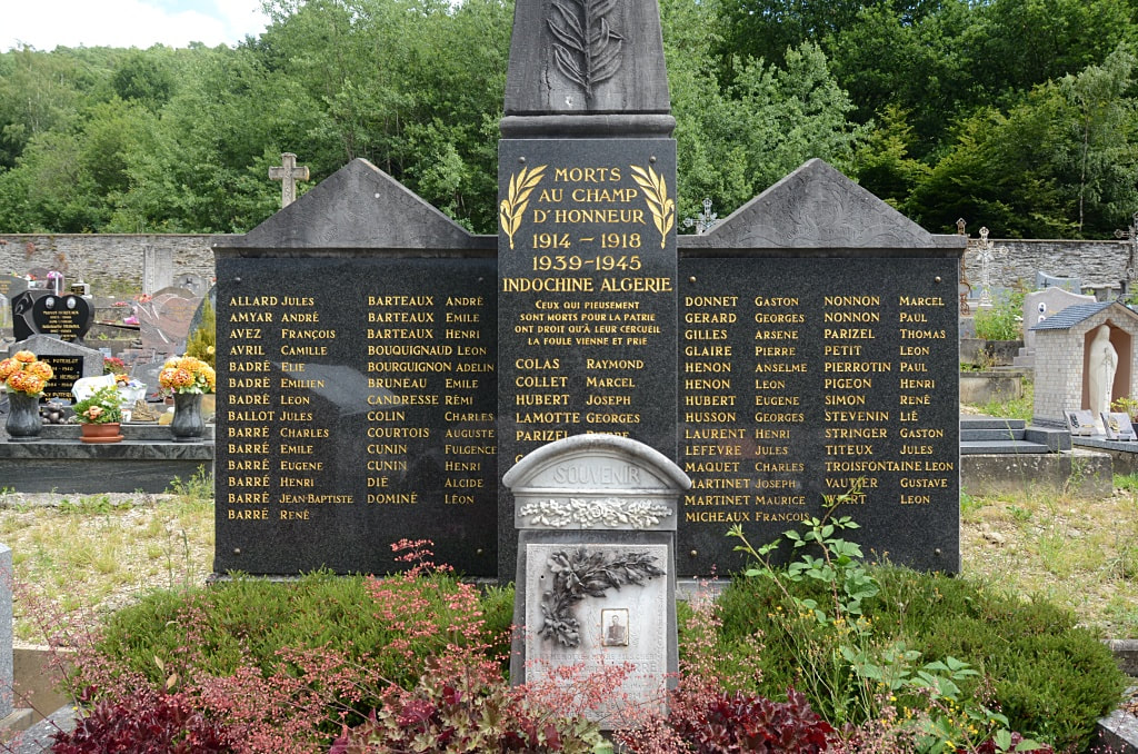 Les Hautes Rivières Communal Cemetery