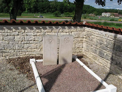 Loches-sur-Ource Communal Cemetery