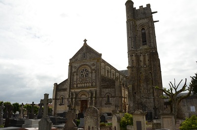 Luc-sur-Mer Churchyard
