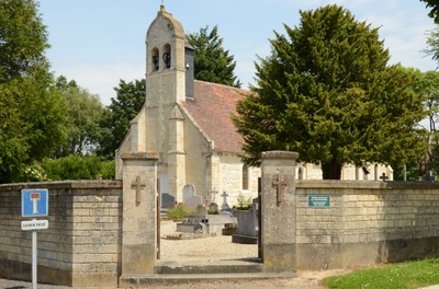 Merville-Franceville-Plage Churchyard