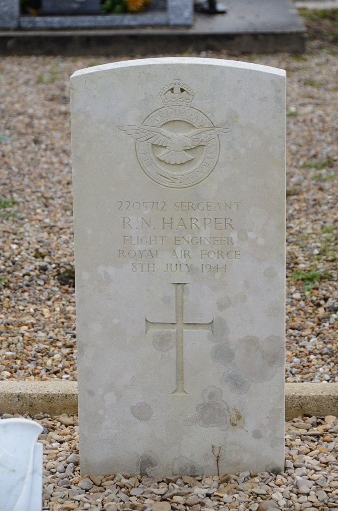 Mesnil-Mauger Communal Cemetery
