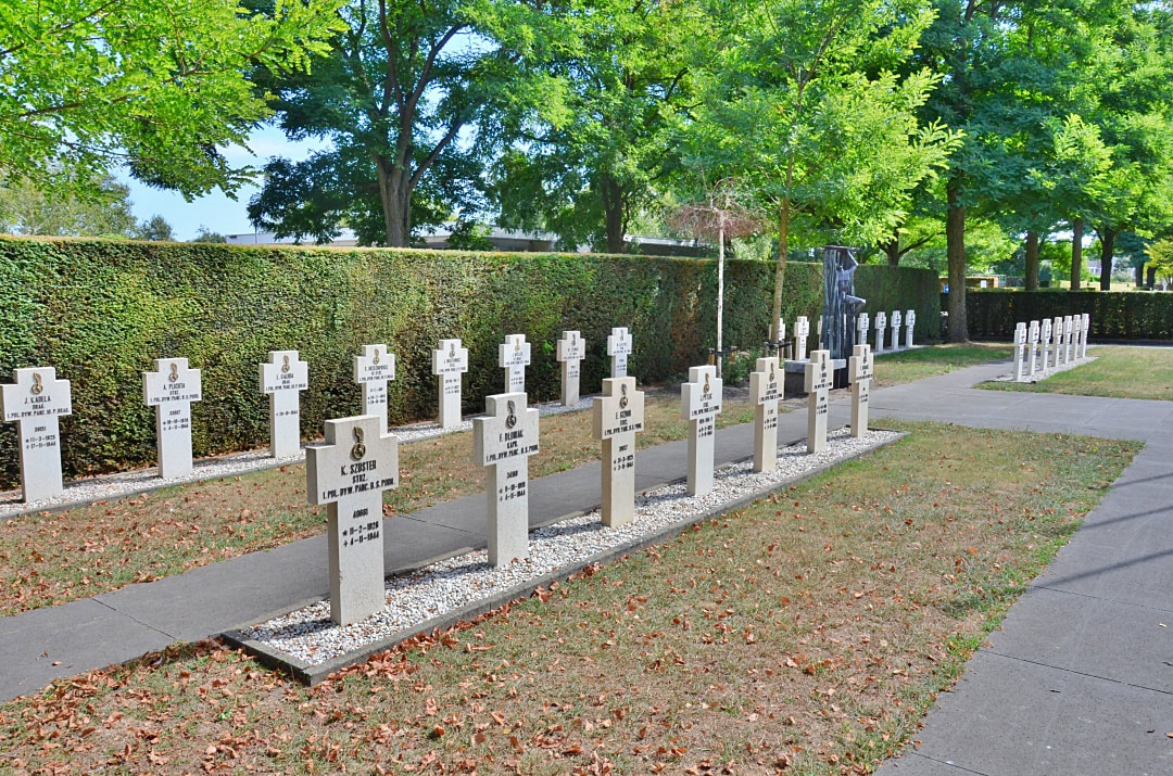 Oosterhout Polish Military Cemetery