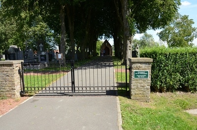 Oostkerke Communal Cemetery