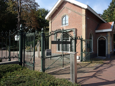 The Hague (Oud Eik en Duinen) Cemetery