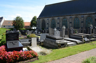 Pervijze Churchyard