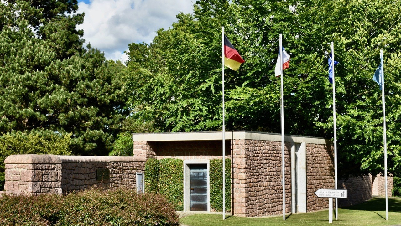 Ploudaniel-Lesneven German Military Cemetery