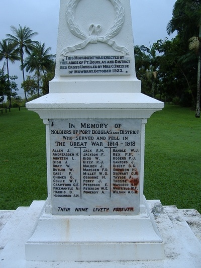 Port Douglas War Memorial 