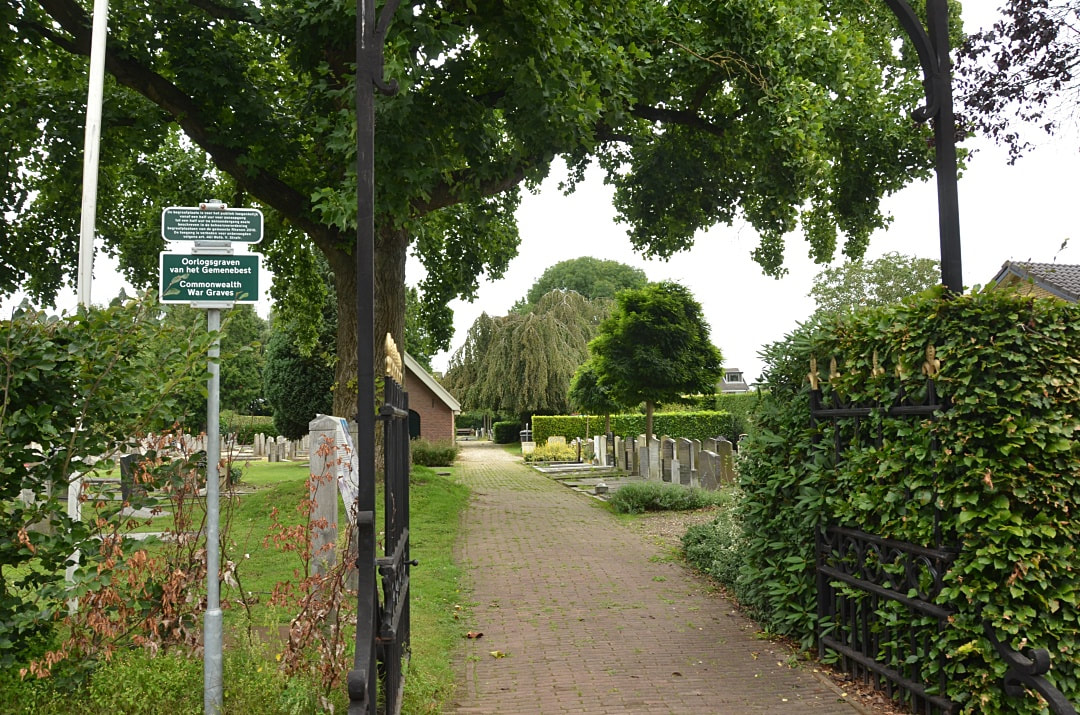 Rhenen (Elst) General Cemetery